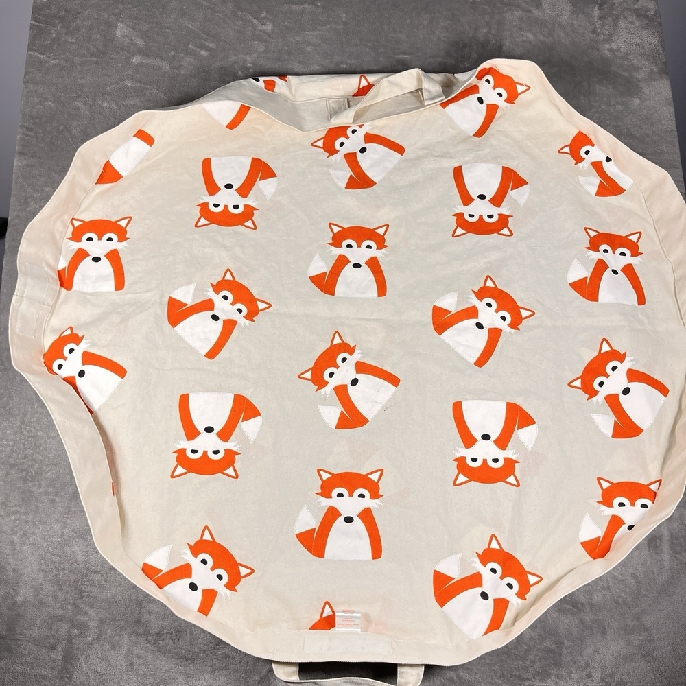 3 Sprouts Fox Print Convertible Toy Carrier Bag and Play Mat 48 Inch